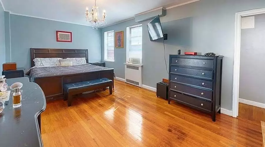 3017 Riverdale Avenue #5F, Bronx, New York 10463, United States, 1 Bedroom Bedrooms, ,1 BathroomBathrooms,Apartment,For Sale,Riverdale Avenue #5F,5,768579