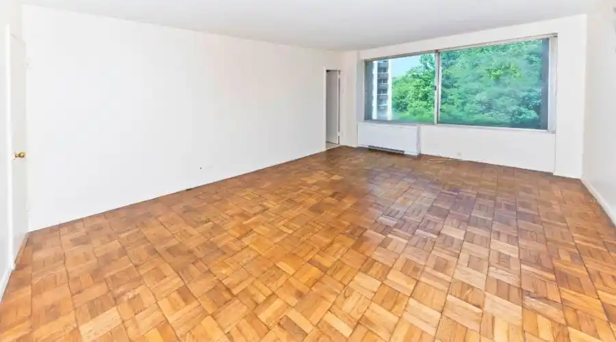 4455 Doulas Avenue Apt. 11B, Bronx, New York 10471, United States, 3 Bedrooms Bedrooms, 5.5 Rooms Rooms,2 BathroomsBathrooms,Residential,For Sale,Hayden on Hudson,Doulas Avenue Apt. 11B,768581