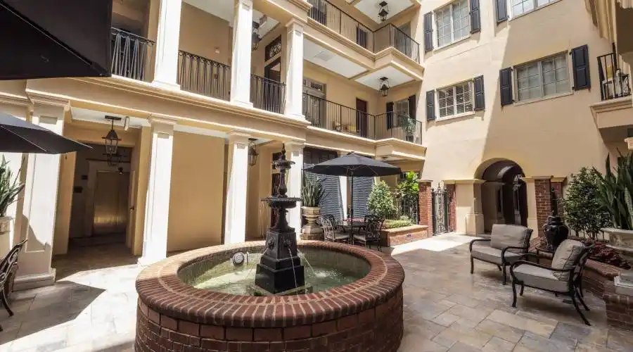 140 E Morse Blvd, Unit C, Orlando, Florida 32789, United States, 2 Bedrooms Bedrooms, 11 Rooms Rooms,3 BathroomsBathrooms,Condo,For Sale,Landmark,E Morse Blvd, Unit C,2,769165