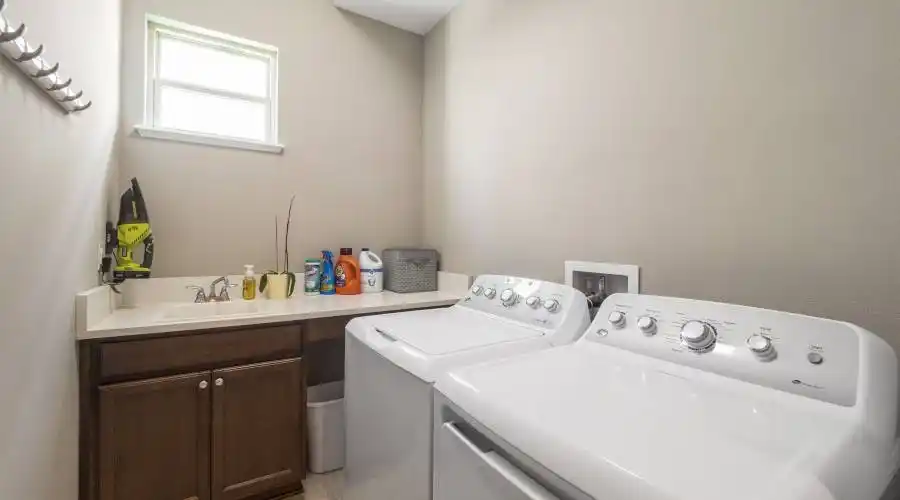 10781 Royal Cypress Way, Orlando, Florida 32836, United States, 5 Bedrooms Bedrooms, 16 Rooms Rooms,4 BathroomsBathrooms,Residential,For Sale,Royal Cypress Way,769167