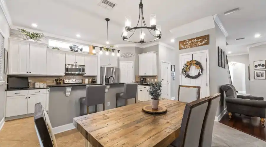 2312 Oberlin Avenue, Orlando, Florida 32804, United States, 3 Bedrooms Bedrooms, 13 Rooms Rooms,2 BathroomsBathrooms,Residential,For Sale,Oberlin Avenue,769376