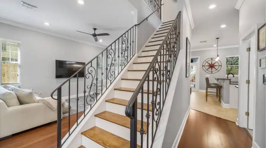 2312 Oberlin Avenue, Orlando, Florida 32804, United States, 3 Bedrooms Bedrooms, 13 Rooms Rooms,2 BathroomsBathrooms,Residential,For Sale,Oberlin Avenue,769376