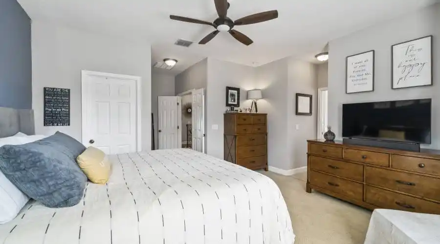 2312 Oberlin Avenue, Orlando, Florida 32804, United States, 3 Bedrooms Bedrooms, 13 Rooms Rooms,2 BathroomsBathrooms,Residential,For Sale,Oberlin Avenue,769376