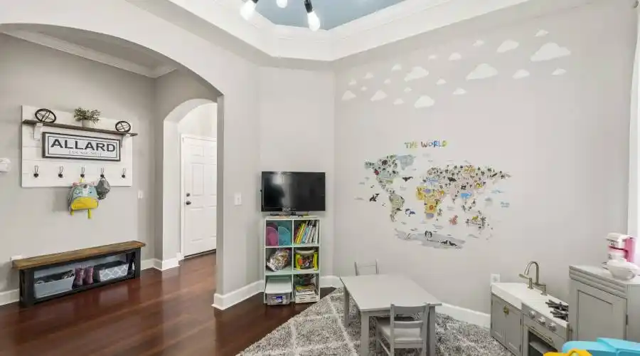 2312 Oberlin Avenue, Orlando, Florida 32804, United States, 3 Bedrooms Bedrooms, 13 Rooms Rooms,2 BathroomsBathrooms,Residential,For Sale,Oberlin Avenue,769376