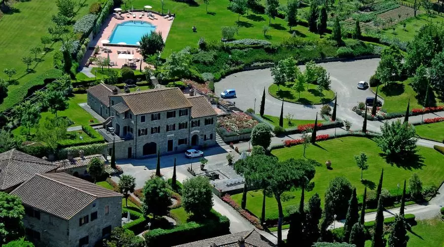 cortona cortona, Arezzo, 52044, Italy, 50 Bedrooms Bedrooms, 60 Rooms Rooms,50 BathroomsBathrooms,Residential,For Sale,Borgo e Relais Cortonese,cortona,770232
