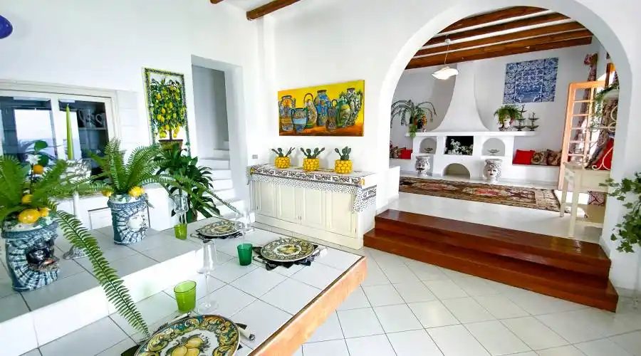 1 Via Drautto, Panarea, 98055, Italy, 4 Bedrooms Bedrooms, 4 Rooms Rooms,2 BathroomsBathrooms,Residential,For Sale,Via Drautto,775357