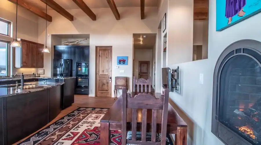 1450 Vista Hermosa, Farmington, New Mexico 87401, United States, 3 Bedrooms Bedrooms, 8 Rooms Rooms,3 BathroomsBathrooms,Auction,For Sale,Vista Hermosa,777637