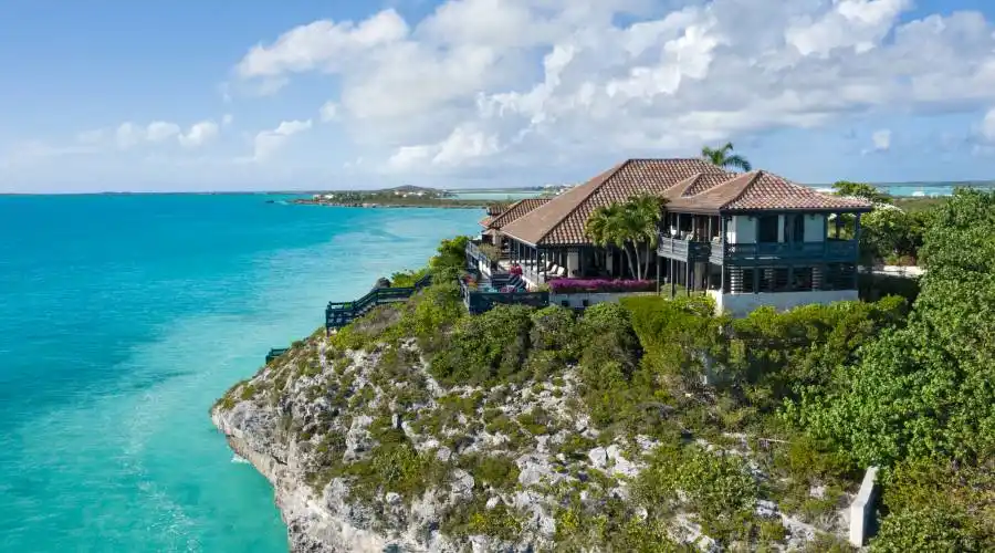 ocean PT dr, Sapodilla Bay, TCKA 1ZZ, Turks and Caicos Islands, 6 Bedrooms Bedrooms, ,6 BathroomsBathrooms,Villa,For Sale,ocean PT dr,2,804902