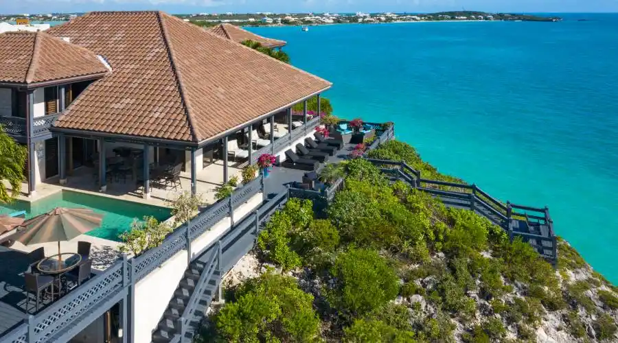 ocean PT dr, Sapodilla Bay, TCKA 1ZZ, Turks and Caicos Islands, 6 Bedrooms Bedrooms, ,6 BathroomsBathrooms,Villa,For Sale,ocean PT dr,2,804902