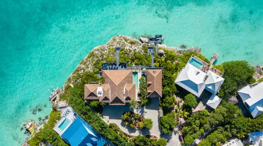 ocean PT dr, Sapodilla Bay, TCKA 1ZZ, Turks and Caicos Islands, 6 Bedrooms Bedrooms, ,6 BathroomsBathrooms,Villa,For Sale,ocean PT dr,2,804902