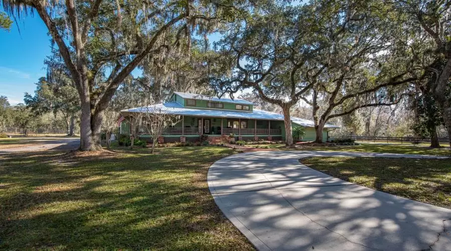 500 B County Road 13A South, ELKTON, Florida 32033, United States, 4 Bedrooms Bedrooms, 11 Rooms Rooms,3 BathroomsBathrooms,Residential,For Sale,County Road 13A South,806049