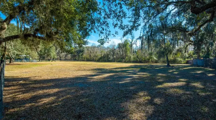 500 B County Road 13A South, ELKTON, Florida 32033, United States, 4 Bedrooms Bedrooms, 11 Rooms Rooms,3 BathroomsBathrooms,Residential,For Sale,County Road 13A South,806049