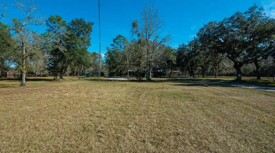 500 B County Road 13A South, ELKTON, Florida 32033, United States, 4 Bedrooms Bedrooms, 11 Rooms Rooms,3 BathroomsBathrooms,Residential,For Sale,County Road 13A South,806049