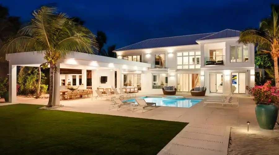 Providenciales, Turks and Caicos Islands, 6 Bedrooms Bedrooms, 4 Rooms Rooms,6 BathroomsBathrooms,Villa,For Sale,822824