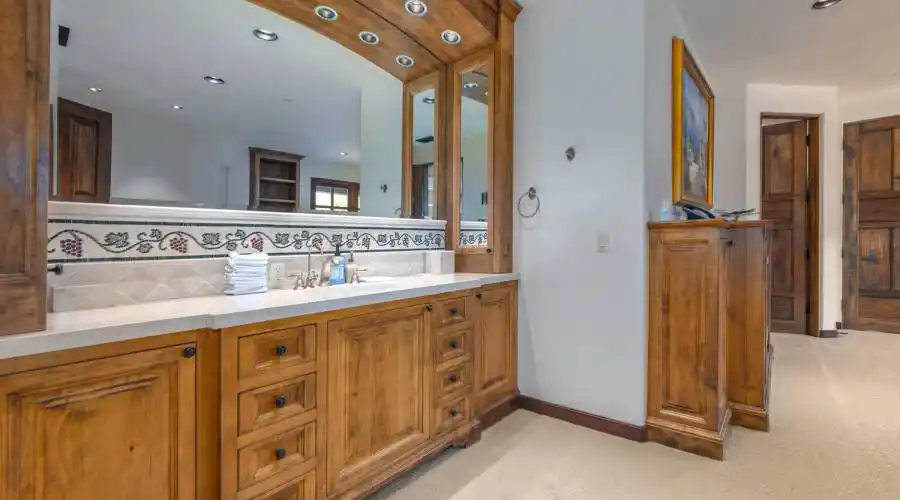 2667 Via de los Ranchos, LOS OLIVOS, California, United States, 6 Bedrooms Bedrooms, ,9 BathroomsBathrooms,Residential,For Sale,Via de los Ranchos,832096