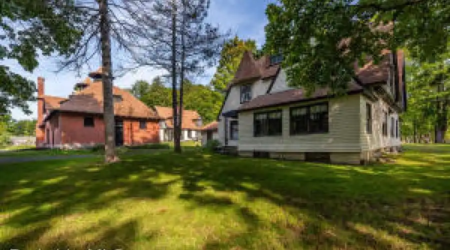 Lenox, Massachusetts, United States, 33 Bedrooms Bedrooms, ,13 BathroomsBathrooms,Residential,For Sale,861909