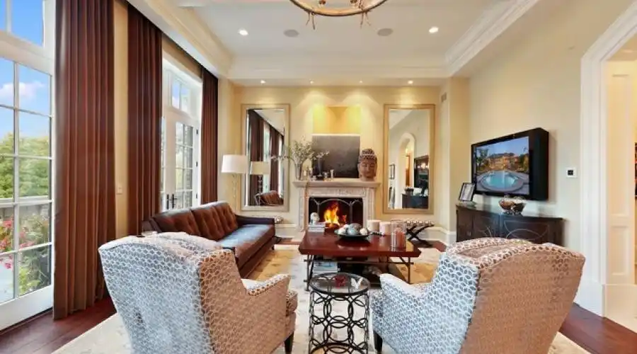 45 Lakeview Lane, Barrington Hills, Illinois 60010, United States, 6 Bedrooms Bedrooms, ,9 BathroomsBathrooms,Waterfront,For Sale,Lakeview,868522