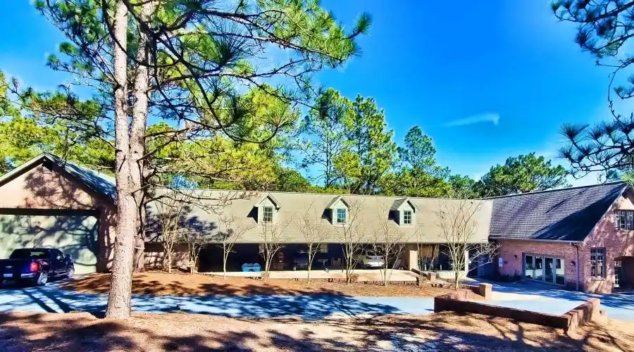 3000 Lakebay Rd, 28394, Vass, NC, North Carolina, Vass, North Carolina 28394, United States, 4 Bedrooms Bedrooms, 10 Rooms Rooms,5.5 BathroomsBathrooms,Residential,For Sale,869345