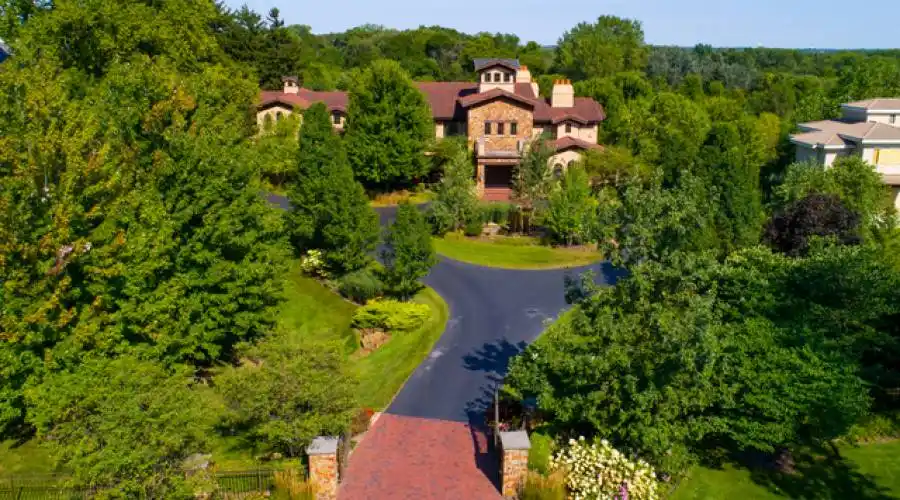 7S719 Donwood Drive, Naperville, Illinois 60540, United States, 7 Bedrooms Bedrooms, ,8 BathroomsBathrooms,Residential,For Sale,Donwood,874166
