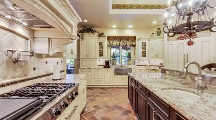 7S719 Donwood Drive, Naperville, Illinois 60540, United States, 7 Bedrooms Bedrooms, ,8 BathroomsBathrooms,Residential,For Sale,Donwood,874166