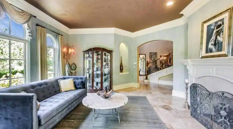 7S719 Donwood Drive, Naperville, Illinois 60540, United States, 7 Bedrooms Bedrooms, ,8 BathroomsBathrooms,Residential,For Sale,Donwood,874166