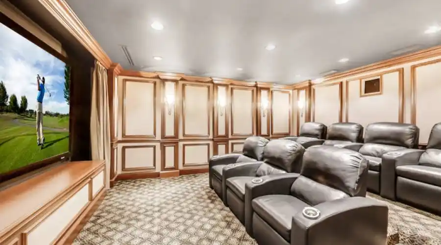 7S719 Donwood Drive, Naperville, Illinois 60540, United States, 7 Bedrooms Bedrooms, ,8 BathroomsBathrooms,Residential,For Sale,Donwood,874166