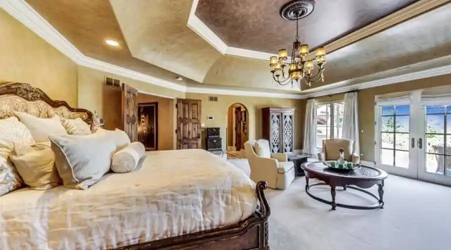 7S719 Donwood Drive, Naperville, Illinois 60540, United States, 7 Bedrooms Bedrooms, ,8 BathroomsBathrooms,Residential,For Sale,Donwood,874166