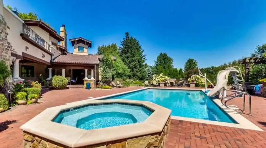 7S719 Donwood Drive, Naperville, Illinois 60540, United States, 7 Bedrooms Bedrooms, ,8 BathroomsBathrooms,Residential,For Sale,Donwood,874166