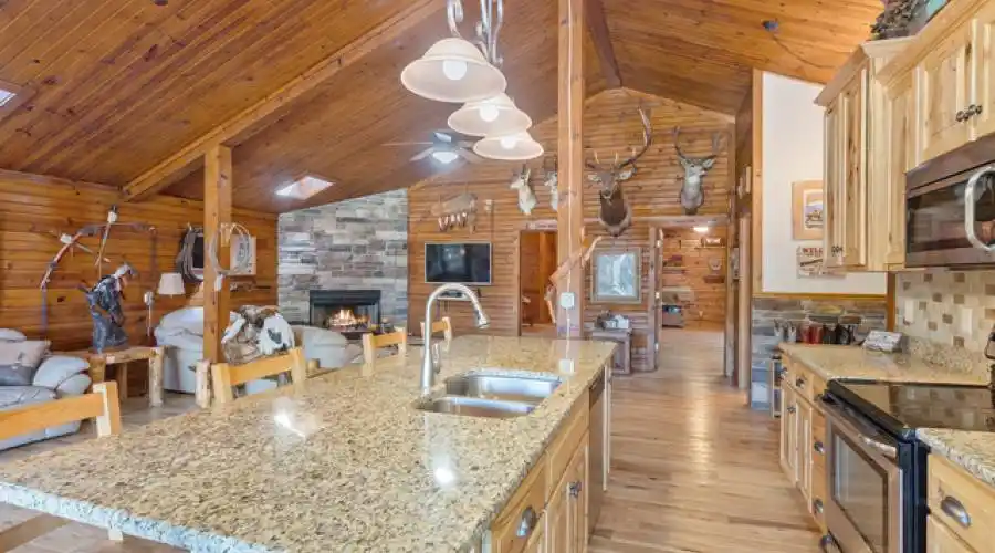 8970 Millbrook Road, Millbrook, Illinois 60536, United States, 4 Bedrooms Bedrooms, ,2 BathroomsBathrooms,Residential,For Sale,Millbrook,876398