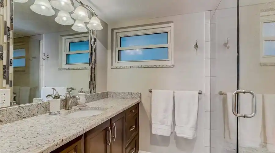 4430 Exeter Dr, Longboat Key, Florida 34228, United States, 2 Bedrooms Bedrooms, ,2 BathroomsBathrooms,Condo,For Sale,Exeter,201,876845