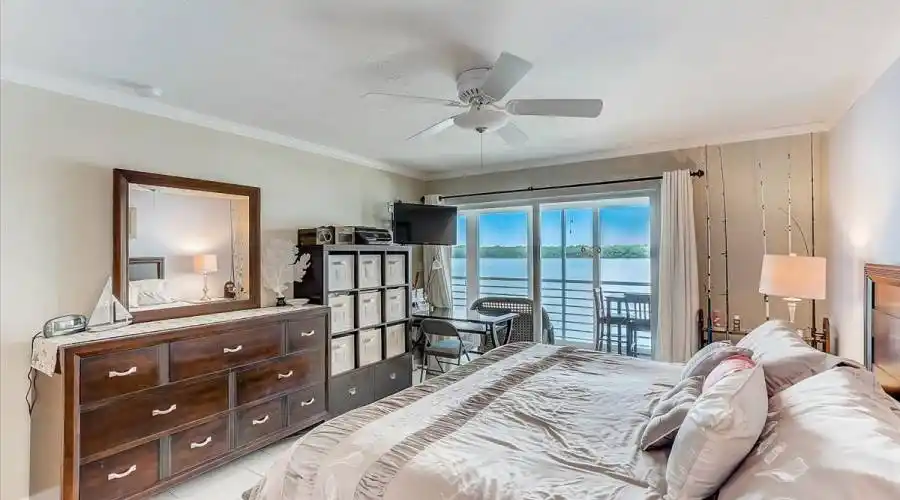 4430 Exeter Dr, Longboat Key, Florida 34228, United States, 2 Bedrooms Bedrooms, ,2 BathroomsBathrooms,Condo,For Sale,Exeter,201,876845