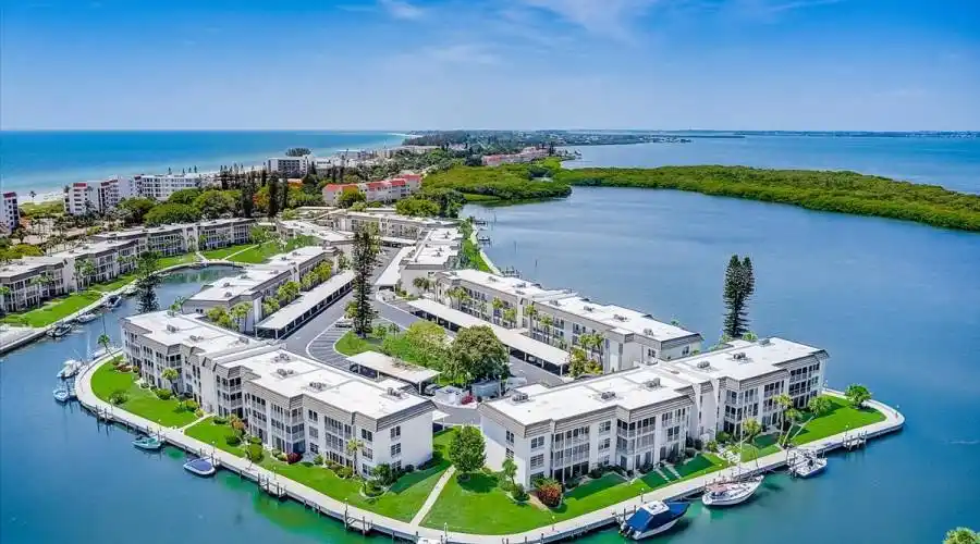 4430 Exeter Dr, Longboat Key, Florida 34228, United States, 2 Bedrooms Bedrooms, ,2 BathroomsBathrooms,Condo,For Sale,Exeter,201,876845