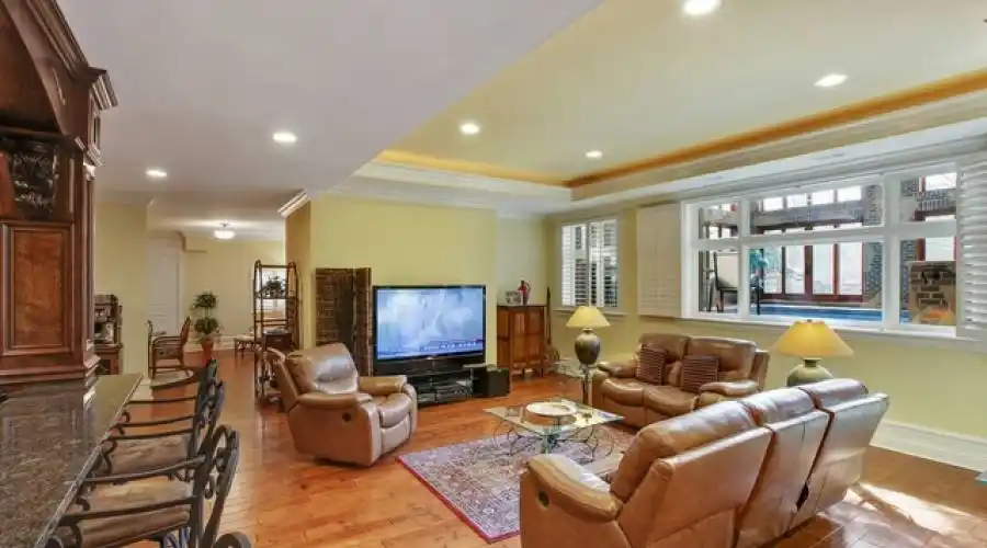 831 Diane Ln, Naperville, Illinois 60540, United States, 6 Bedrooms Bedrooms, 17 Rooms Rooms,6 BathroomsBathrooms,Residential,For Sale,Diane,881174