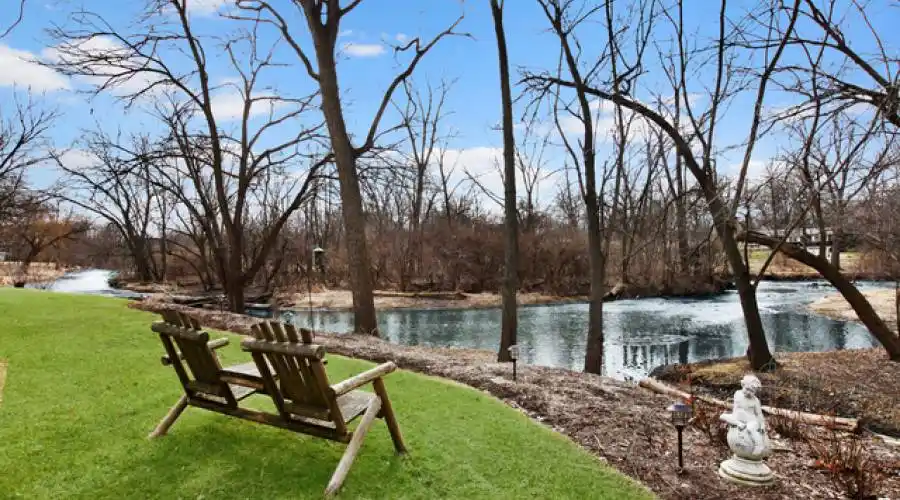 831 Diane Ln, Naperville, Illinois 60540, United States, 6 Bedrooms Bedrooms, 17 Rooms Rooms,6 BathroomsBathrooms,Residential,For Sale,Diane,881174