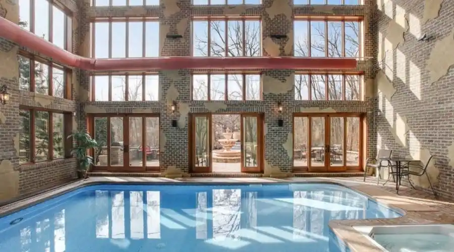 831 Diane Ln, Naperville, Illinois 60540, United States, 6 Bedrooms Bedrooms, 17 Rooms Rooms,6 BathroomsBathrooms,Residential,For Sale,Diane,881174