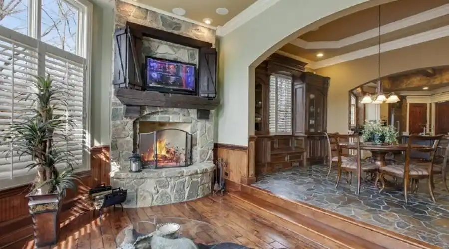 831 Diane Ln, Naperville, Illinois 60540, United States, 6 Bedrooms Bedrooms, 17 Rooms Rooms,6 BathroomsBathrooms,Residential,For Sale,Diane,881174