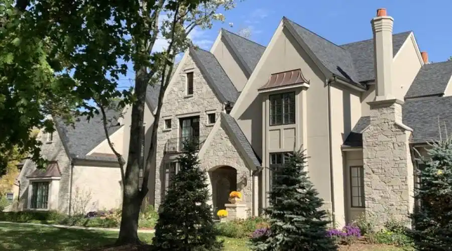 48 Muirfield Cir, Wheaton, Illinois 60189, United States, 4 Bedrooms Bedrooms, 10 Rooms Rooms,4 BathroomsBathrooms,Residential,For Sale,Muirfield,2,881176