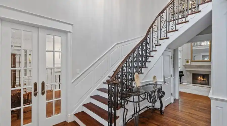 25W625 Waldorth Ct, Wheaton, Illinois 60187, United States, 5 Bedrooms Bedrooms, 15 Rooms Rooms,6 BathroomsBathrooms,Residential,For Sale,Waldorth,2,881179