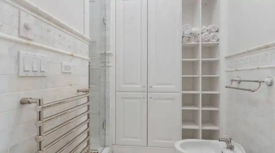 25W625 Waldorth Ct, Wheaton, Illinois 60187, United States, 5 Bedrooms Bedrooms, 15 Rooms Rooms,6 BathroomsBathrooms,Residential,For Sale,Waldorth,2,881179