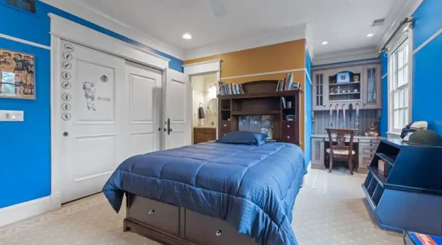 25W625 Waldorth Ct, Wheaton, Illinois 60187, United States, 5 Bedrooms Bedrooms, 15 Rooms Rooms,6 BathroomsBathrooms,Residential,For Sale,Waldorth,2,881179