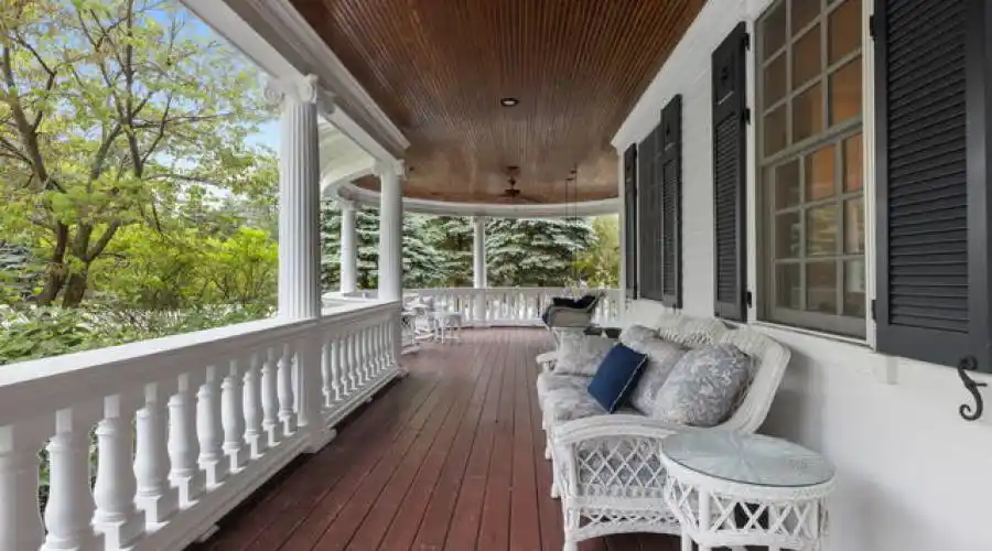 25W625 Waldorth Ct, Wheaton, Illinois 60187, United States, 5 Bedrooms Bedrooms, 15 Rooms Rooms,6 BathroomsBathrooms,Residential,For Sale,Waldorth,2,881179