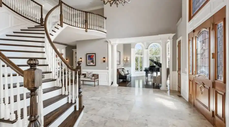 Glenbriar 1002 Ct, St. Charles, Illinois 60174, United States, 5 Bedrooms Bedrooms, 14 Rooms Rooms,6 BathroomsBathrooms,Residential,For Sale,1002,2,882205