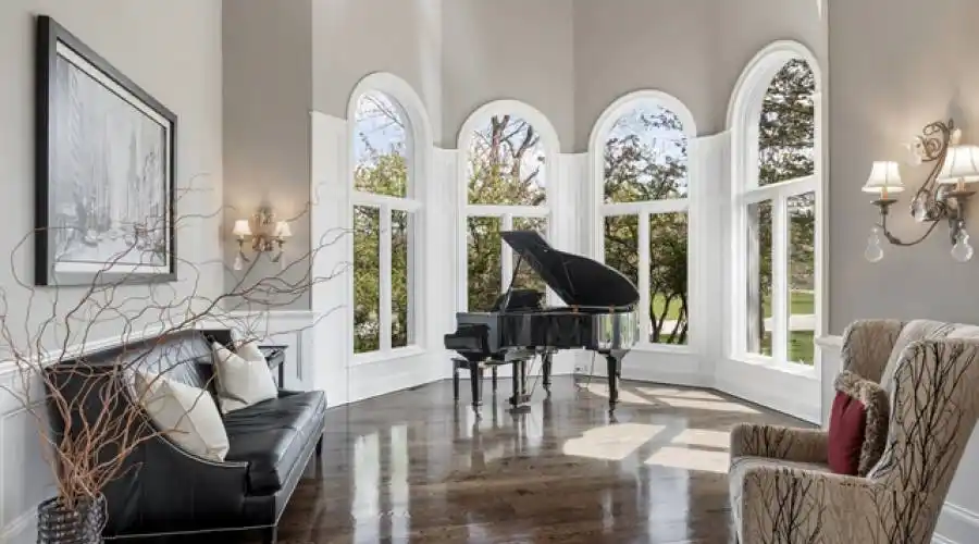 Glenbriar 1002 Ct, St. Charles, Illinois 60174, United States, 5 Bedrooms Bedrooms, 14 Rooms Rooms,6 BathroomsBathrooms,Residential,For Sale,1002,2,882205