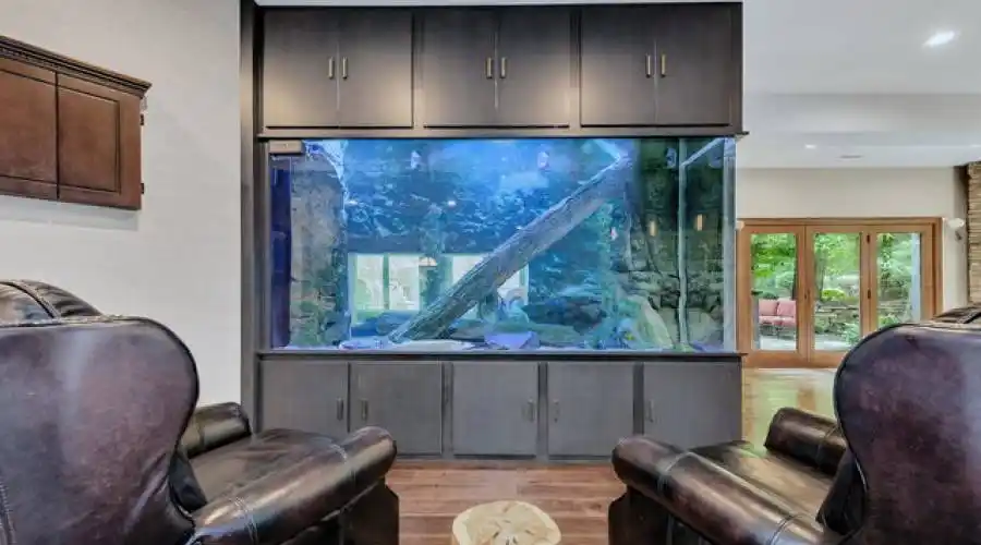 Glenbriar 1002 Ct, St. Charles, Illinois 60174, United States, 5 Bedrooms Bedrooms, 14 Rooms Rooms,6 BathroomsBathrooms,Residential,For Sale,1002,2,882205