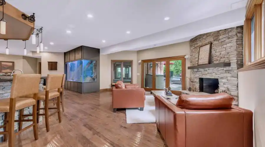 Glenbriar 1002 Ct, St. Charles, Illinois 60174, United States, 5 Bedrooms Bedrooms, 14 Rooms Rooms,6 BathroomsBathrooms,Residential,For Sale,1002,2,882205