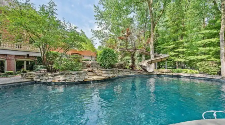 Glenbriar 1002 Ct, St. Charles, Illinois 60174, United States, 5 Bedrooms Bedrooms, 14 Rooms Rooms,6 BathroomsBathrooms,Residential,For Sale,1002,2,882205