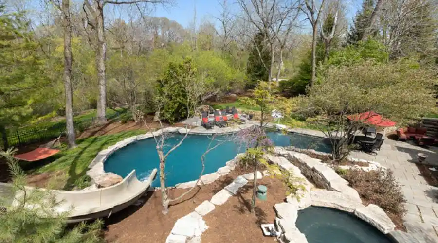 Glenbriar 1002 Ct, St. Charles, Illinois 60174, United States, 5 Bedrooms Bedrooms, 14 Rooms Rooms,6 BathroomsBathrooms,Residential,For Sale,1002,2,882205