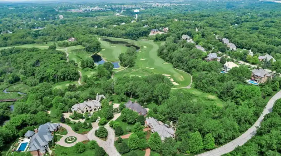 Glenbriar 1002 Ct, St. Charles, Illinois 60174, United States, 5 Bedrooms Bedrooms, 14 Rooms Rooms,6 BathroomsBathrooms,Residential,For Sale,1002,2,882205