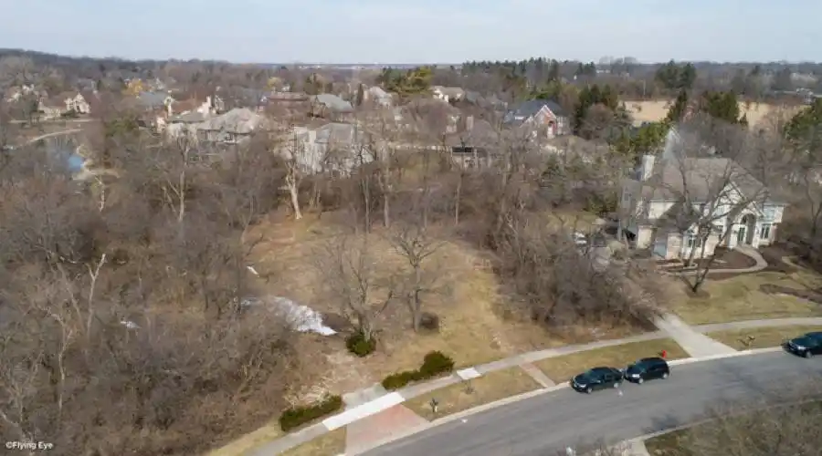 2114 Pebble Creek Dr, Lisle, Illinois 60532, United States, 4 Bedrooms Bedrooms, 11 Rooms Rooms,3 BathroomsBathrooms,Residential,For Sale,Pebble Creek,2,882206