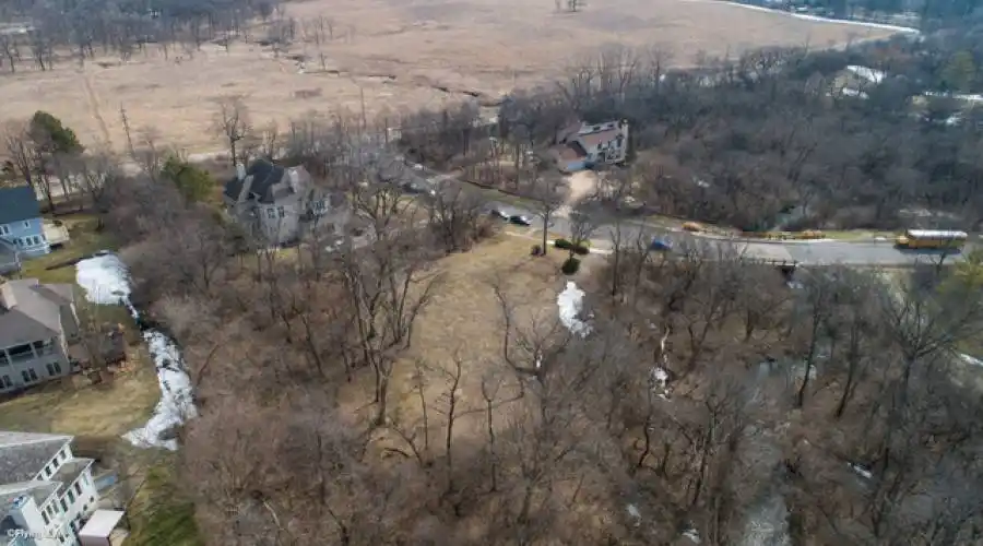2114 Pebble Creek Dr, Lisle, Illinois 60532, United States, 4 Bedrooms Bedrooms, 11 Rooms Rooms,3 BathroomsBathrooms,Residential,For Sale,Pebble Creek,2,882206